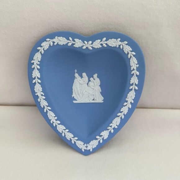 Wedgwood Other - Vintage Wedgwood Jasperware Heart